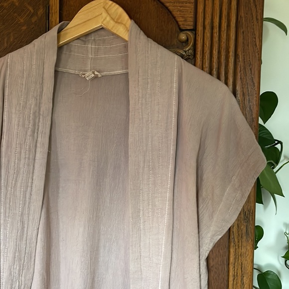 UO Soft Pink Vintage Throw Duster Layer - Picture 2 of 4